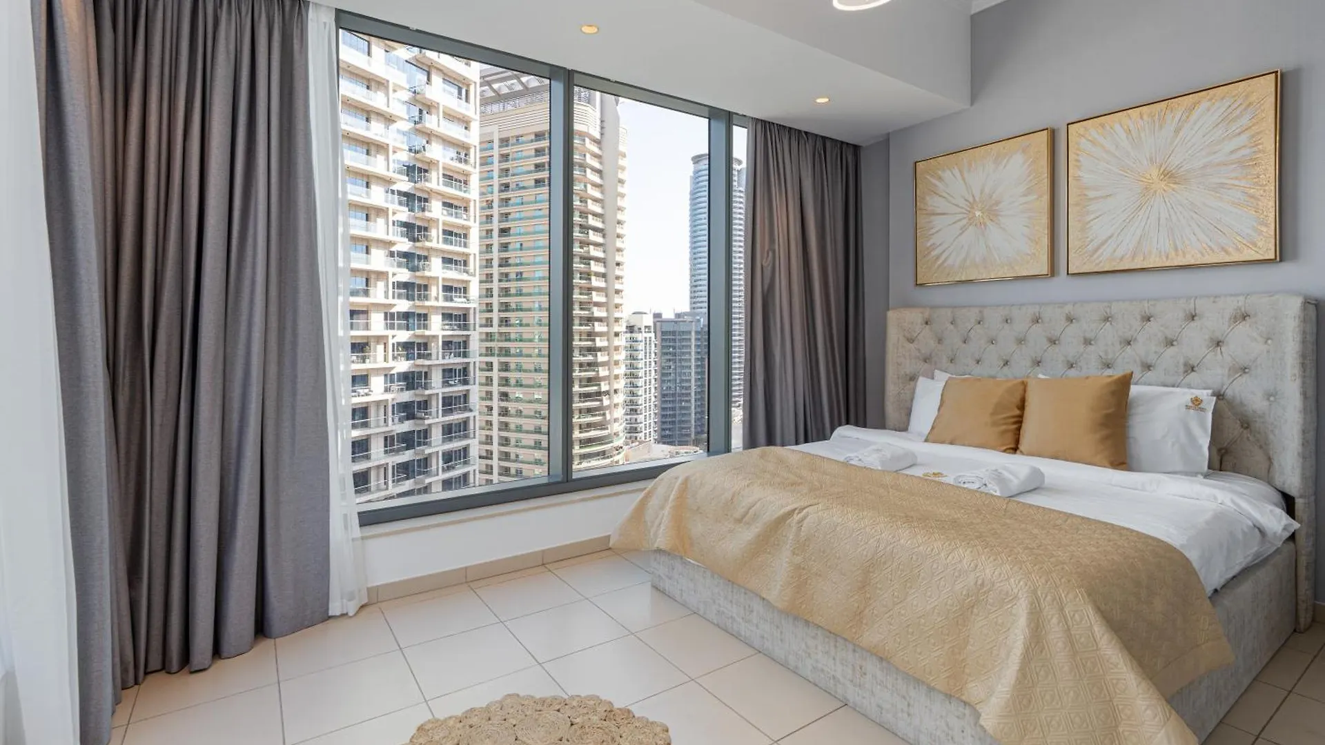 Apartment Silverene Towers - Home Of Choice Dubai