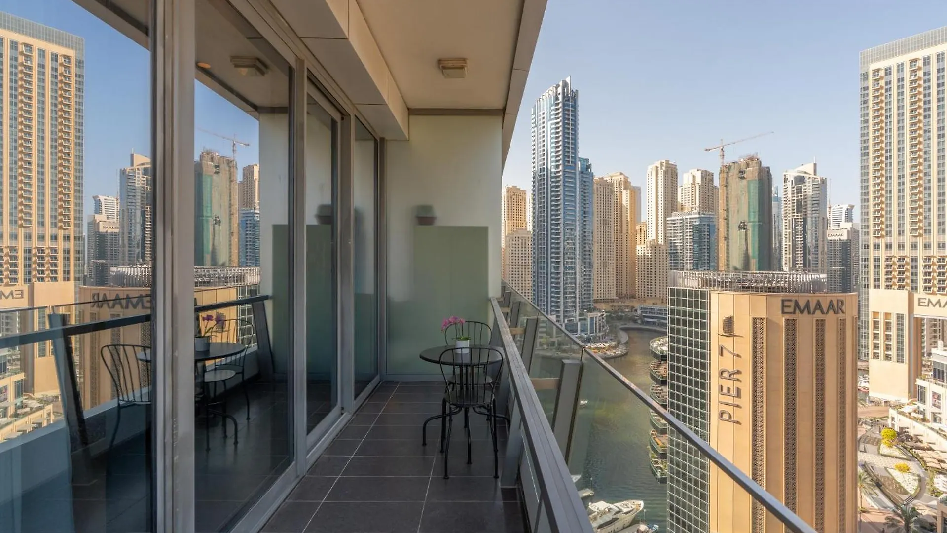 Silverene Towers Dubai Marina - By Home Of Choice ОАЭ