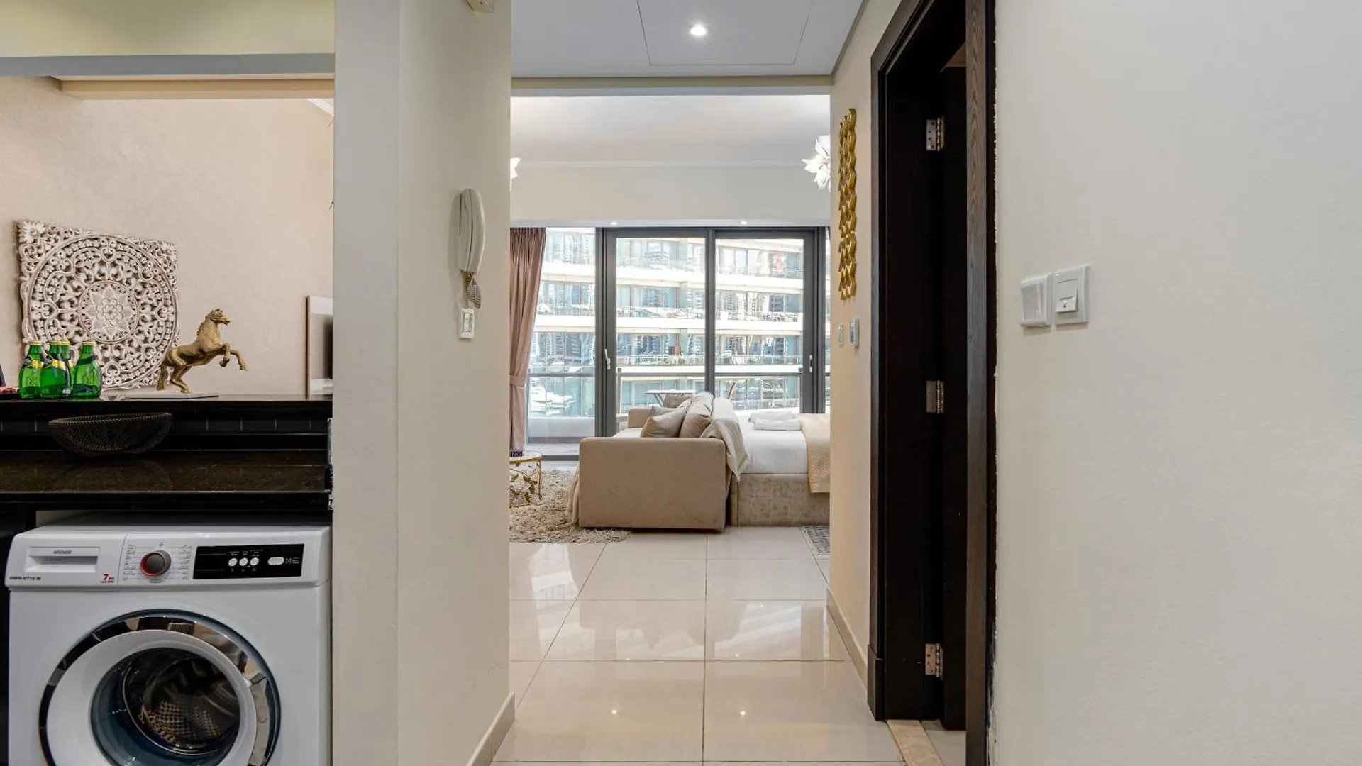 Silverene Towers - Home Of Choice Dubai United Arab Emirates