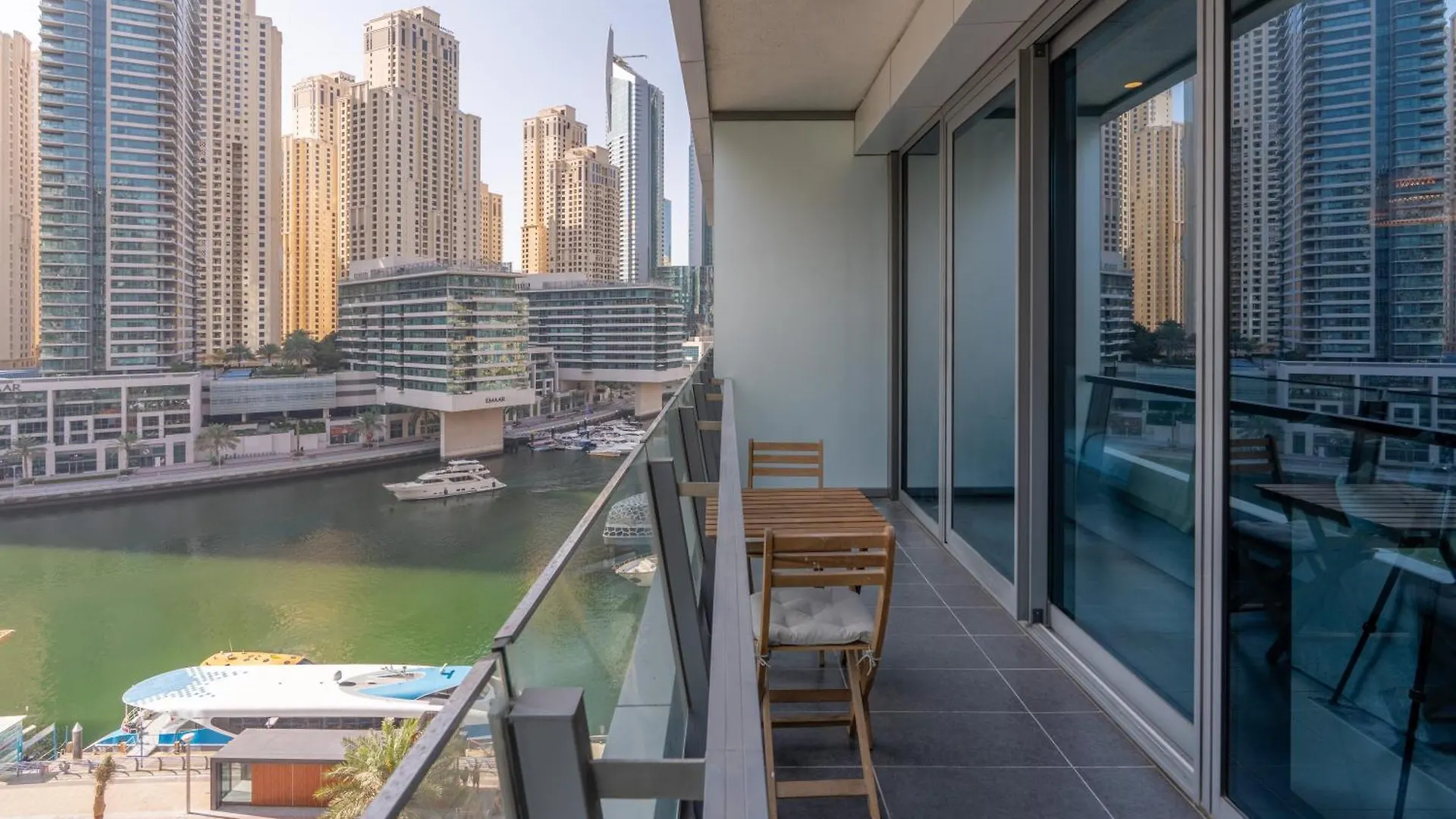 Silverene Towers Dubai Marina - By Home Of Choice ОАЭ